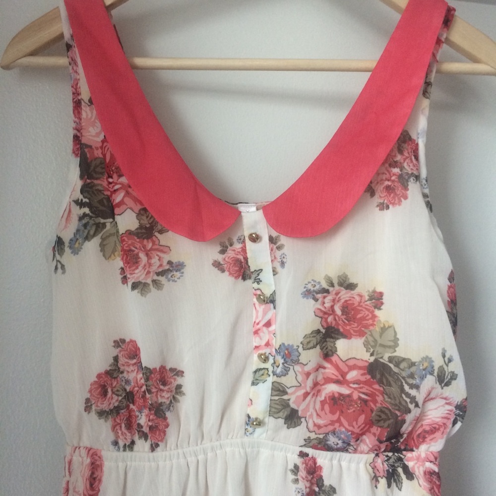 Floral Dress with Peter Pan Collar